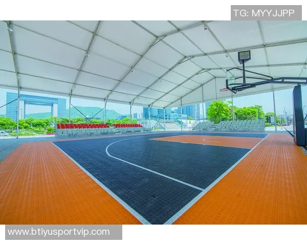 特纳谈锦标赛球场感受称其比黄色场地更让人舒适