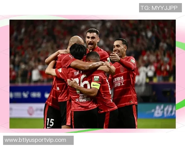 中超最佳阵容揭晓法比奥瓦科领衔蓉城海港球员表现突出